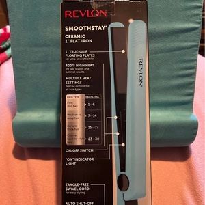 Revlon ceramic flat iron